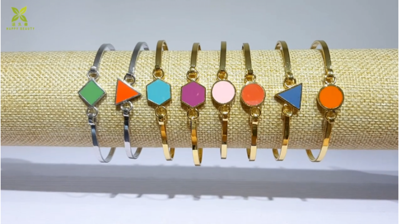 Wholesale Cuff Bracelets & Bangles