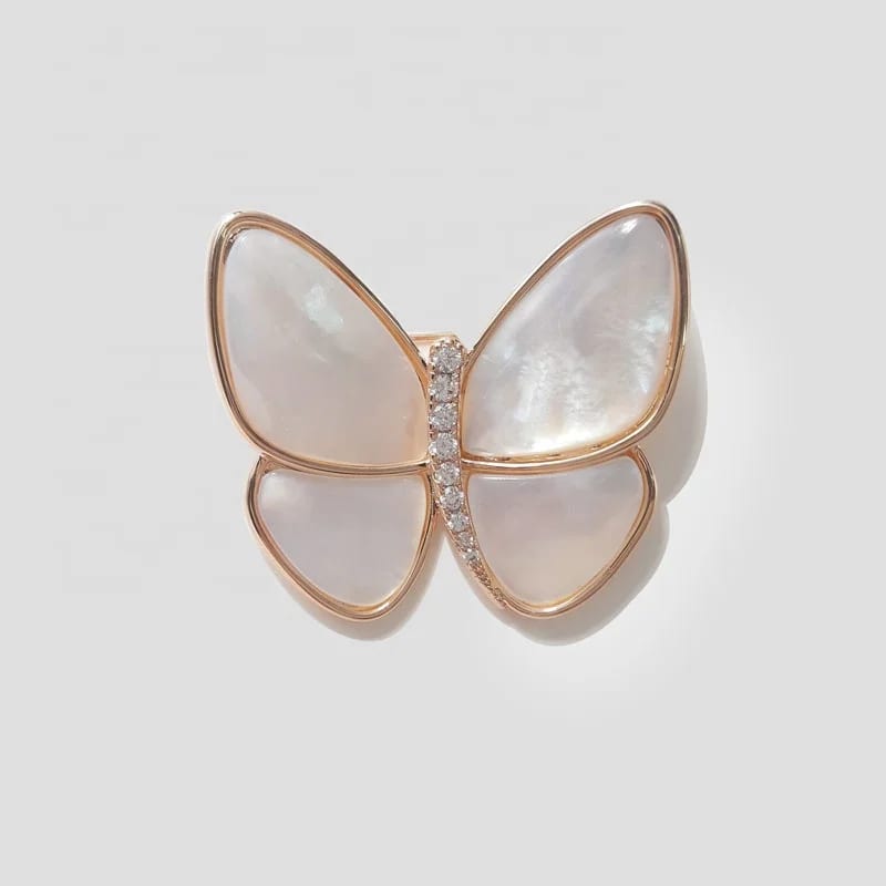 Wholesale Cheap Brass Korean Shell Butterfly Women Jewelry Brooches And Pins Manufacturer Brooches
