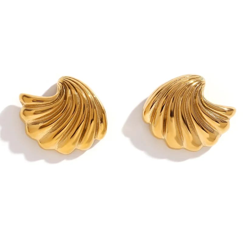 New Arrival Minimalist Waterproof Gold Plated Stainless Steel Jewelry Earrings Water Wave Angel Wing Shape Shell Earrings Stud Earrings