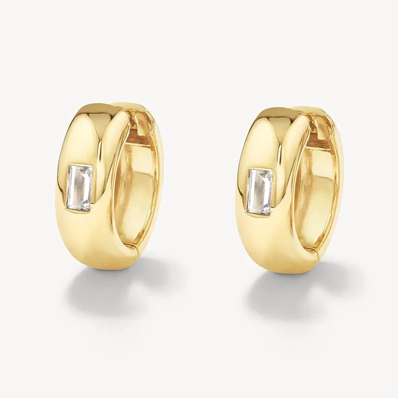 Wholesale Custom Fashion Jewelry 18k Gold Plated Diamond Zircon Baguette Curve Huggies Earrings For Women Huggie Earrings