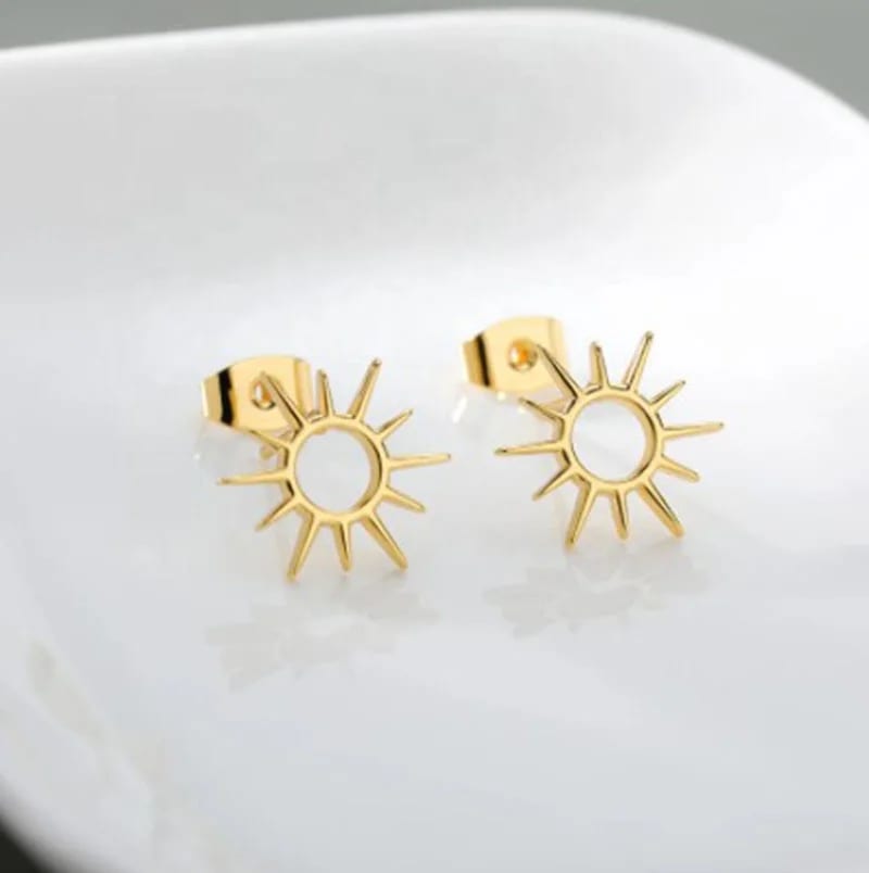 Customize 18k Gold Plated Stainless Steel Earring Manufacturer Simple Sun Design Hypoallergenic Earrings Stud Stud Earrings