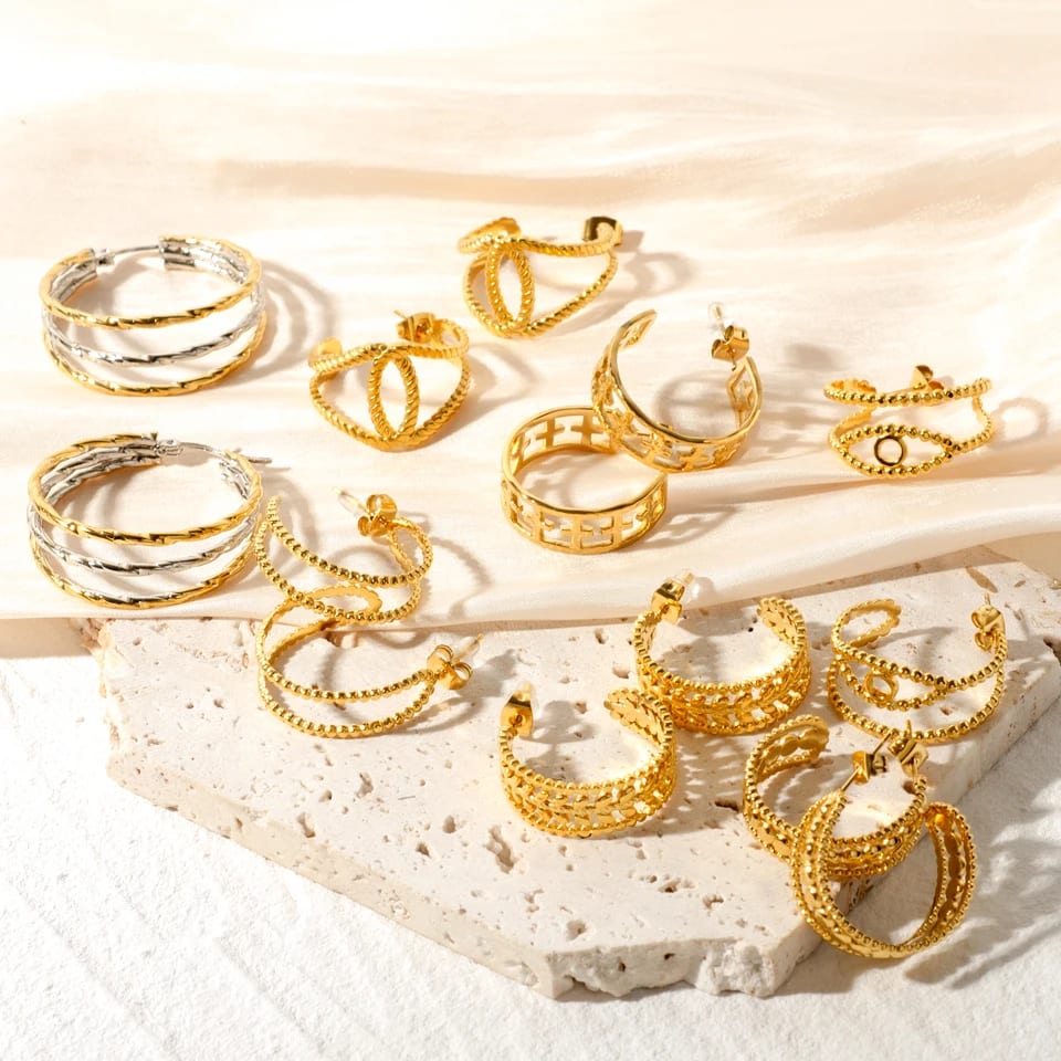 Hypoallergenic Stainless Steel 18k Gold Plated Hollow Evil’s Eyes Hoop Earrings Fashion Round Two-color Snap Earring Hoop Earrings