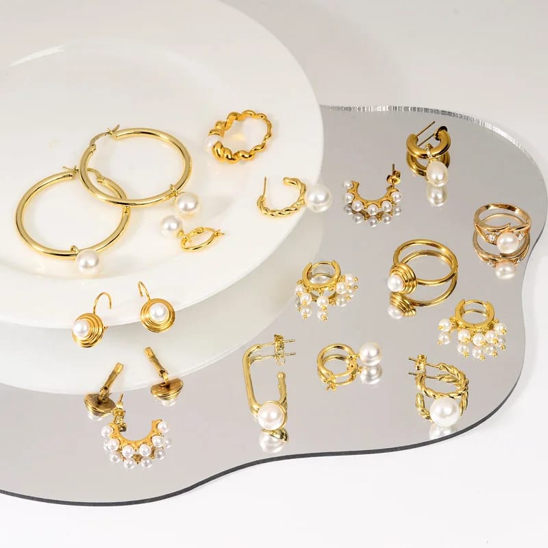 High Quality Women 18k Gold Plated Trendy Jewelry Wholesale Natural Freshwater Pearl Drop Pendant Hoop Earrings Hoop Earrings