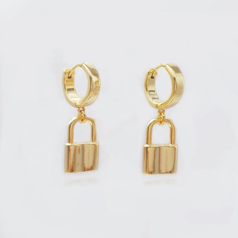 Custom Jewelry Manufacturers Minimalist Huggie Hoop Lock Charm Earrings Gold Plated Padlock Earrings Huggie Earrings
