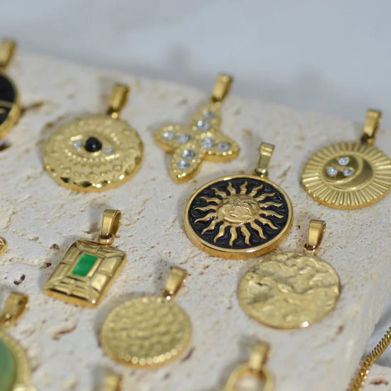 Wholesale Stainless Steel Enamel Charm Pendants Diy Women’s Necklace Accessories Openwork Beads&Charms