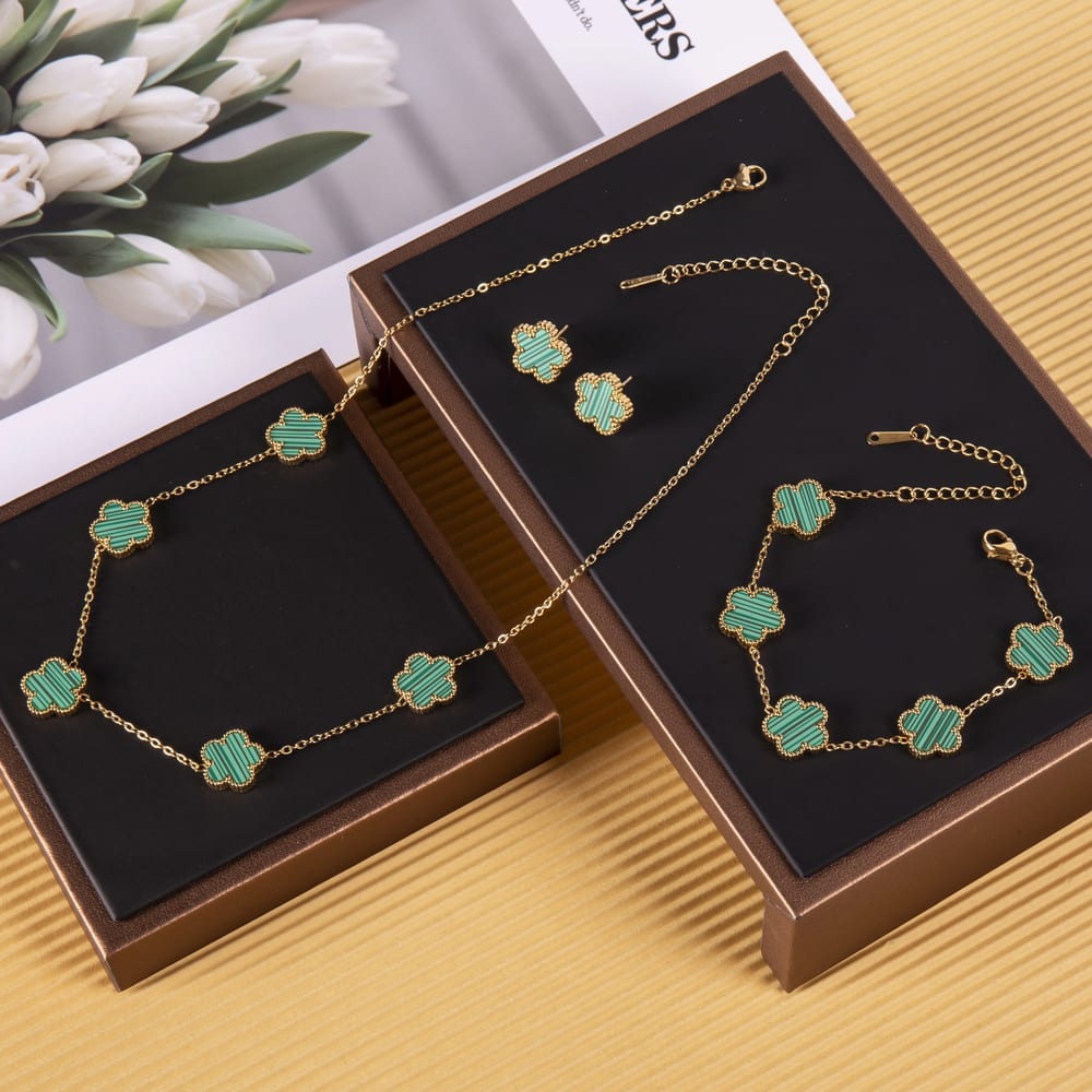 New Design Luxury Stainless Steel Five Leaf Clover Bracelet Necklace Earrings Set No Fade Women Jewelry Jewelry set