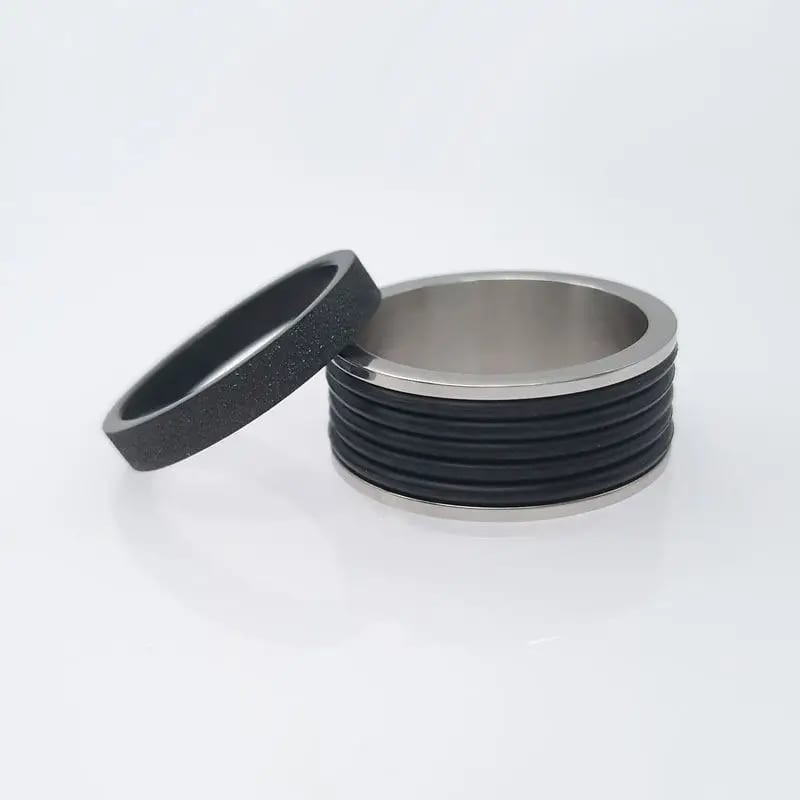 Trendy Gold Stainless Steel Waterproof Hypoallergenic Wealth Rings Men Women Ring