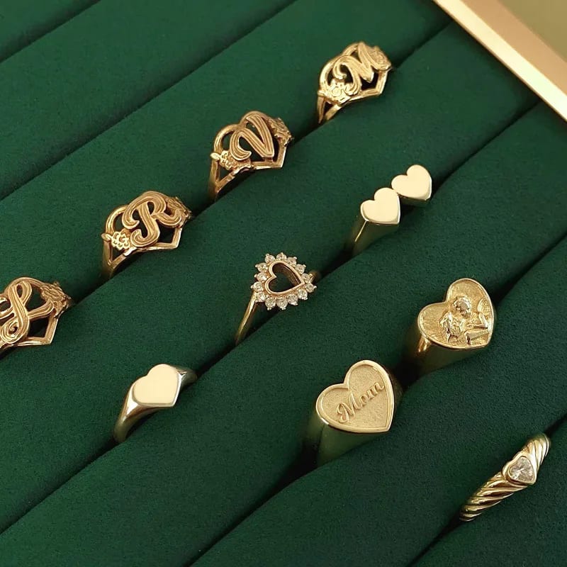 Wholesale Custom Hollow Out Heart Shape 18k Gold Plated Letter Ring Dainty Eternity Statement Heart Signet Women Rings Jewelry Ring