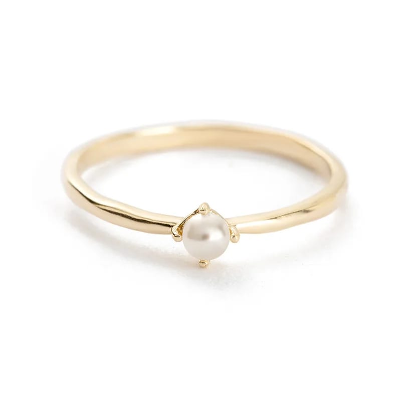 Minimalist Fashion Jewelry Gold Plated Delicate Mini Imitation Pearl Ring Designs For Women Ring