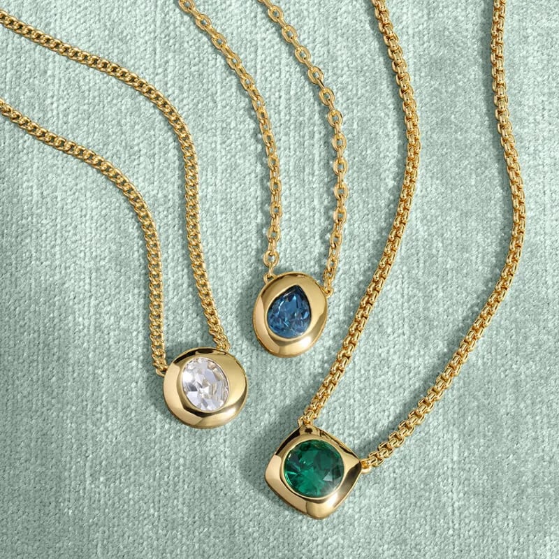 New Trendy 18k Gold Plated Jewelry Bezel-set Water Drop-shaped Blue Crystal Pendant Necklace For Women Pendant Necklaces