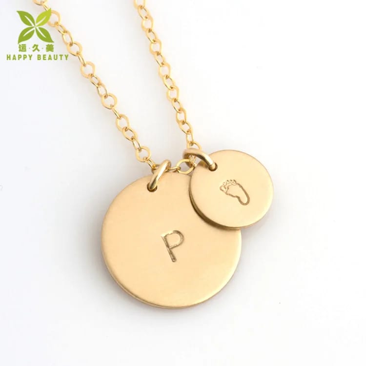 2018 Hot Selling 18k Gold Custom Initial Women Charm Necklace Disc Necklaces