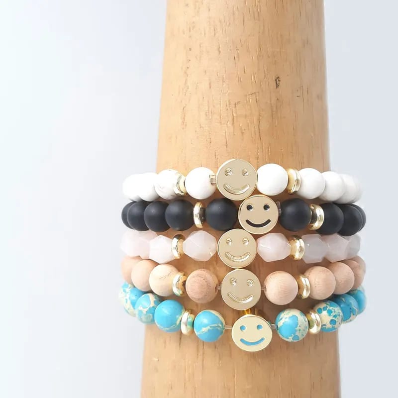 Customize Beaded Smile Bracelets Wooden Bead Aromatherapy Lava Gemstone Bracelets Bracelet