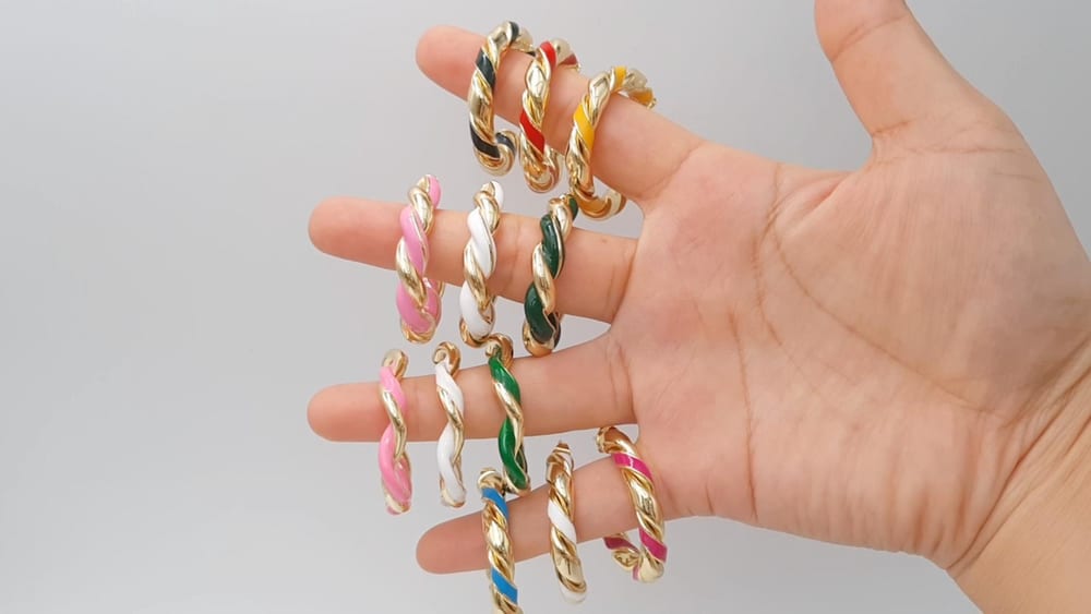 Hot Selling Twisted Rope Enamel Hoop Earrings