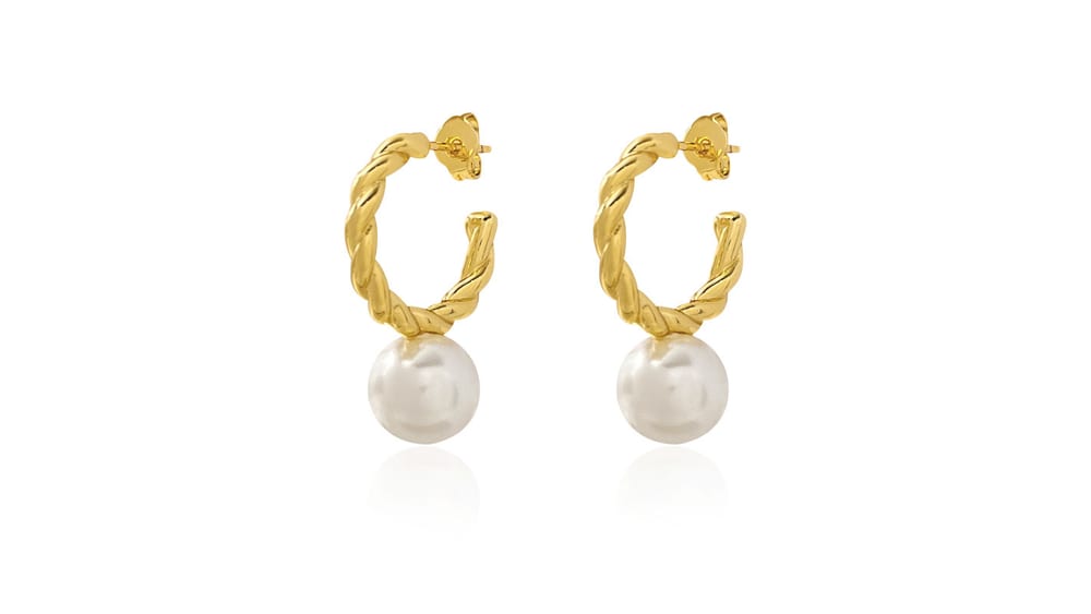 Elegant gold -plated pearl earrings for women